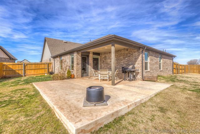7245 E 154th Street S, Bixby, OK 74008