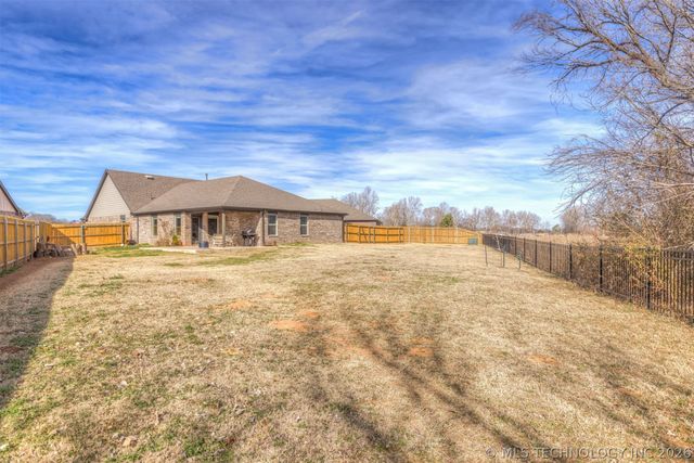 7245 E 154th Street S, Bixby, OK 74008