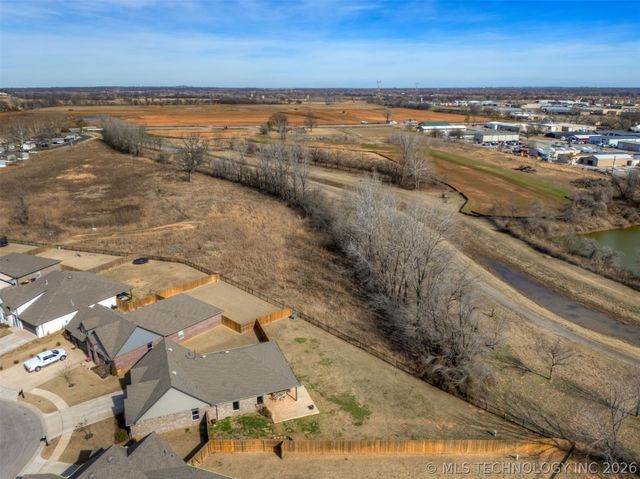 7245 E 154th Street S, Bixby, OK 74008