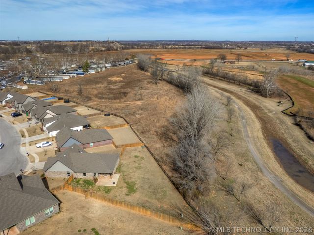 7245 E 154th Street S, Bixby, OK 74008