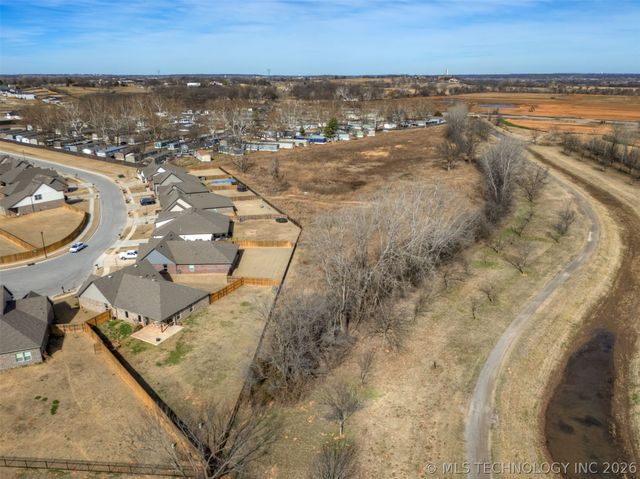 7245 E 154th Street S, Bixby, OK 74008