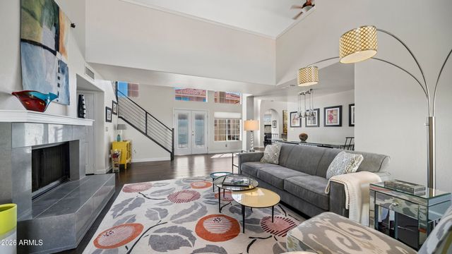8621 S MAPLE Avenue, Tempe, AZ 85284