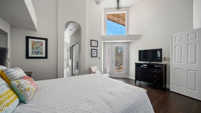 8621 S MAPLE Avenue, Tempe, AZ 85284