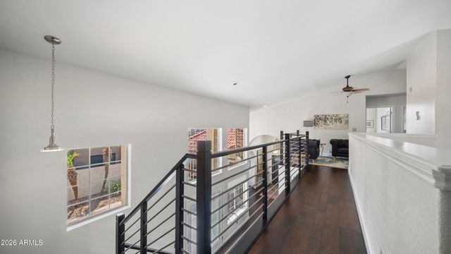 8621 S MAPLE Avenue, Tempe, AZ 85284