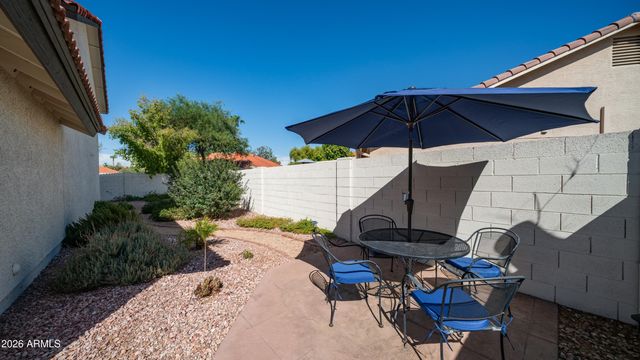 8621 S MAPLE Avenue, Tempe, AZ 85284