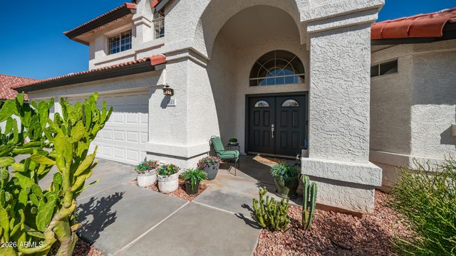 8621 S MAPLE Avenue, Tempe, AZ 85284