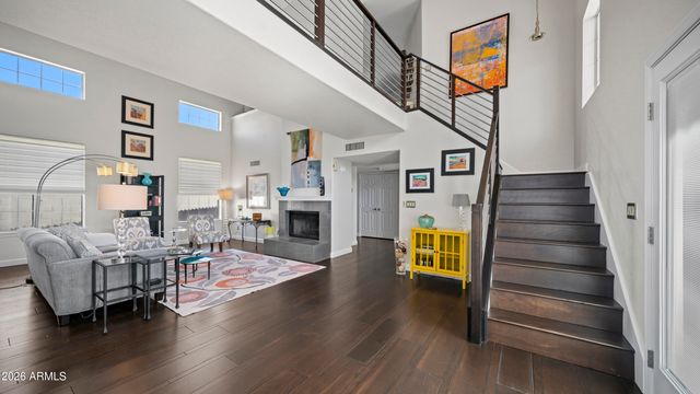 8621 S MAPLE Avenue, Tempe, AZ 85284