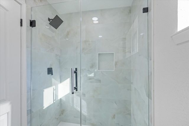 9803 Wren Street, La Porte, TX 77571