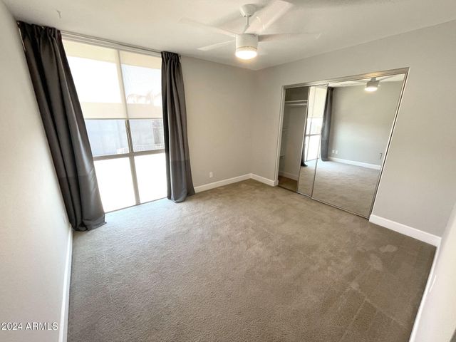 1241 E MEDLOCK Drive 210, Phoenix, AZ 85014