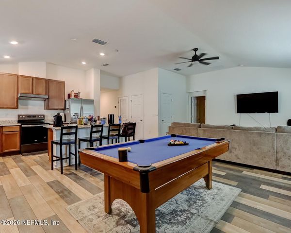 6387 BARRINGTON COVE Lane, Jacksonville, FL 32218