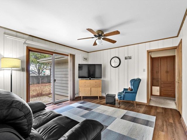 1616 Ahrens STREET, Manitowoc, WI 54220