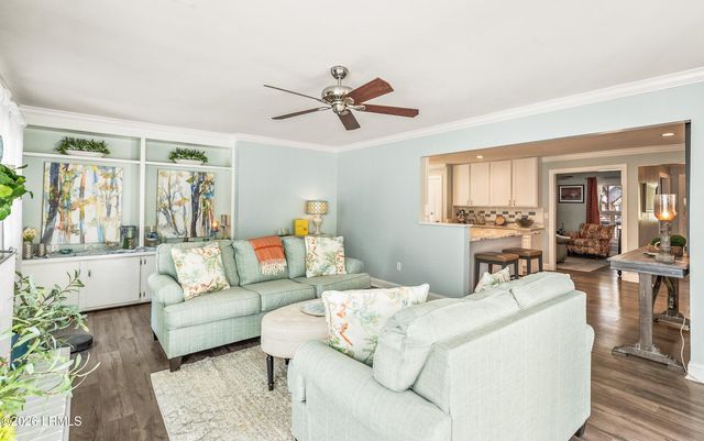 89 James F Byrnes Street, Beaufort, SC 29907