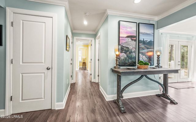 89 James F Byrnes Street, Beaufort, SC 29907