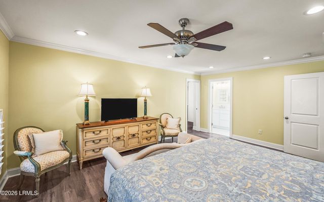 89 James F Byrnes Street, Beaufort, SC 29907