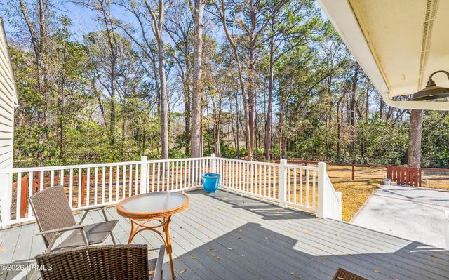 89 James F Byrnes Street, Beaufort, SC 29907