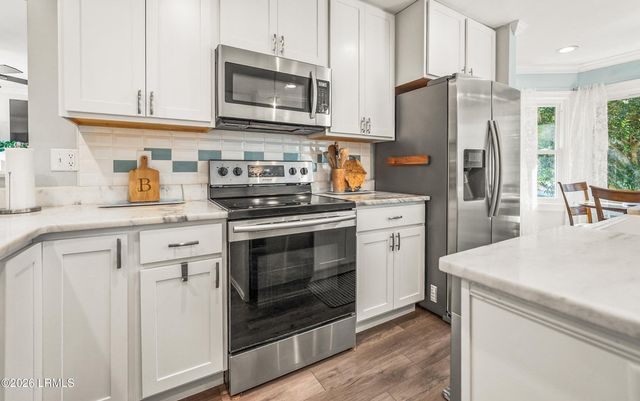 89 James F Byrnes Street, Beaufort, SC 29907