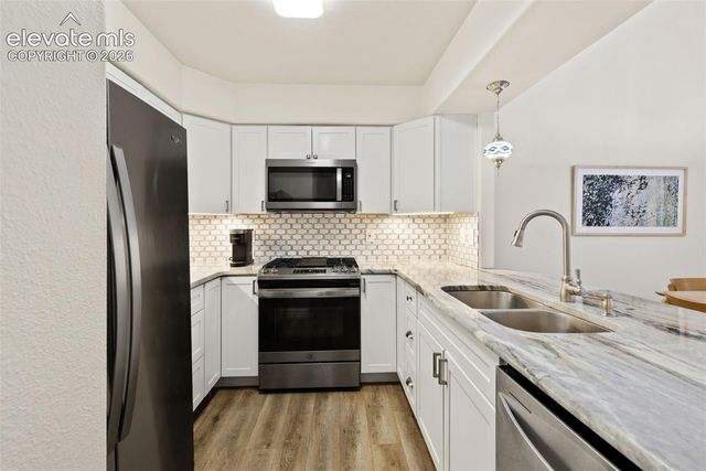 555 Autumn Crest Circle F, Colorado Springs, CO 80919