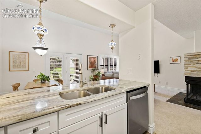555 Autumn Crest Circle F, Colorado Springs, CO 80919