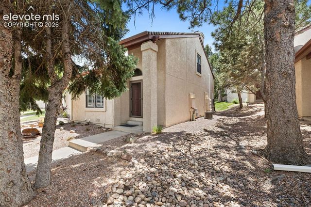 555 Autumn Crest Circle F, Colorado Springs, CO 80919