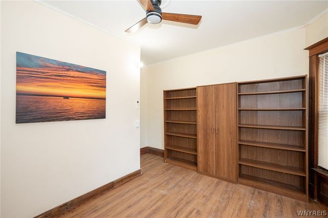 734 Willow Avenue, Niagara Falls, NY 14305