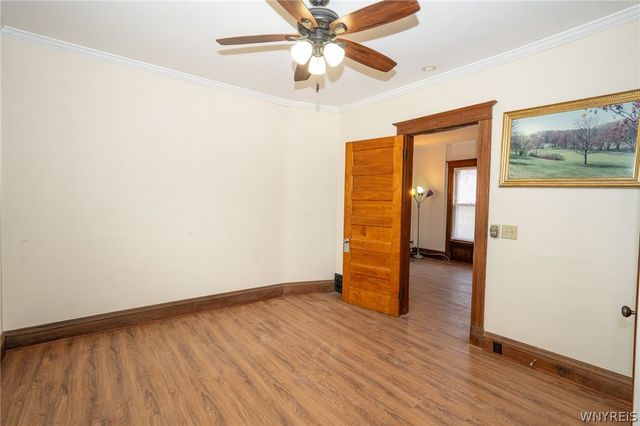 734 Willow Avenue, Niagara Falls, NY 14305