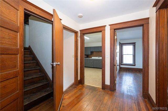 734 Willow Avenue, Niagara Falls, NY 14305