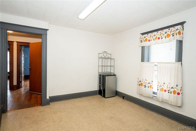 734 Willow Avenue, Niagara Falls, NY 14305