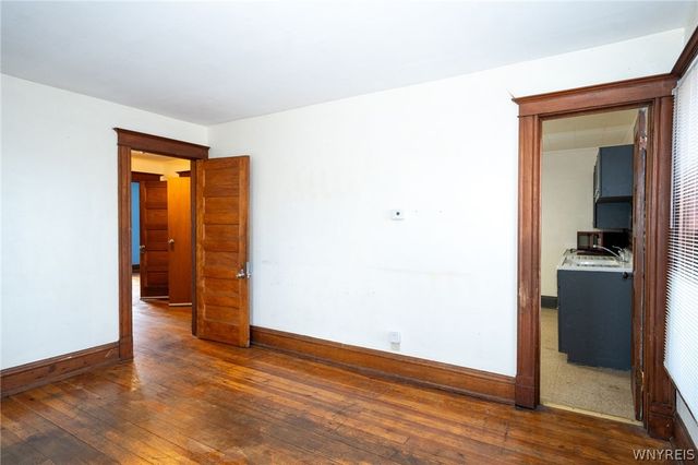 734 Willow Avenue, Niagara Falls, NY 14305