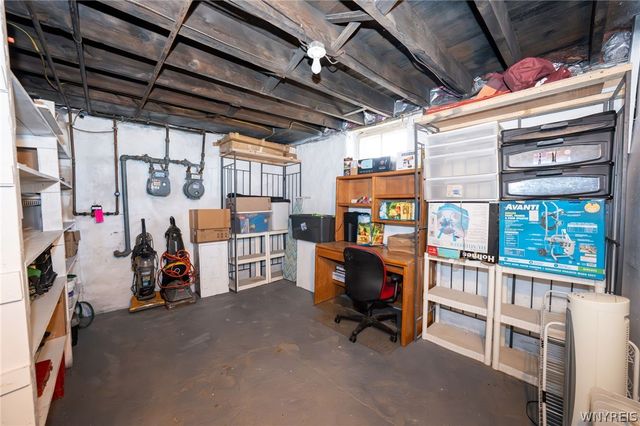 734 Willow Avenue, Niagara Falls, NY 14305