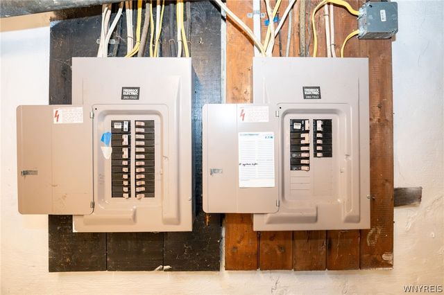 734 Willow Avenue, Niagara Falls, NY 14305