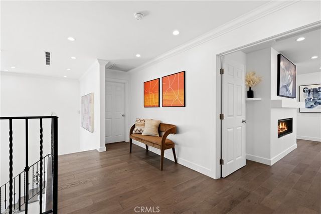 5114 Cedros Avenue, Sherman Oaks, CA 91403