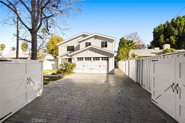 5114 Cedros Avenue, Sherman Oaks, CA 91403