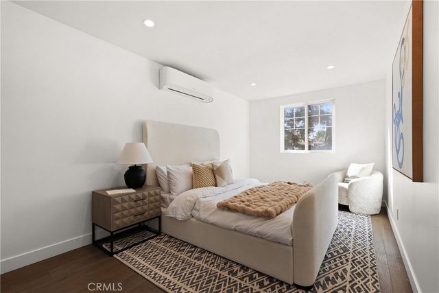 5114 Cedros Avenue, Sherman Oaks, CA 91403