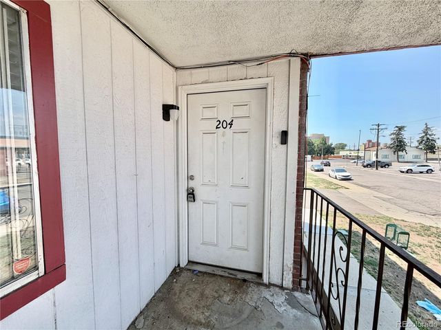 1080 S Eliot Street 204, Denver, CO 80219