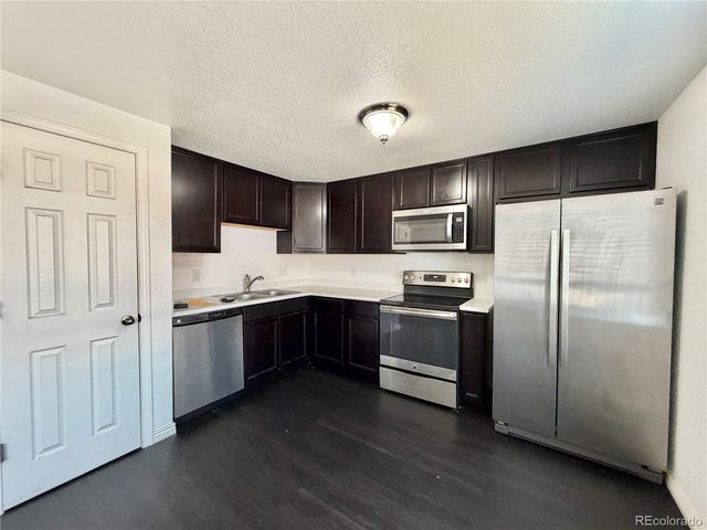 1080 S Eliot Street 204, Denver, CO 80219