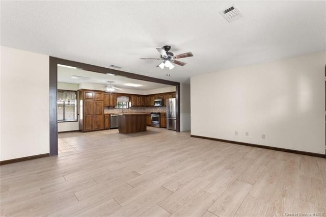 6818 Sun Meadow Lane, Lake Charles, LA 70605