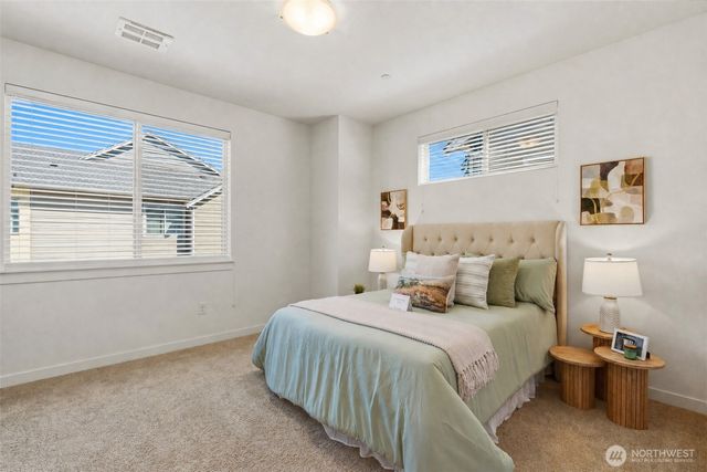 15865 NE 14th Road, Bellevue, WA 98008