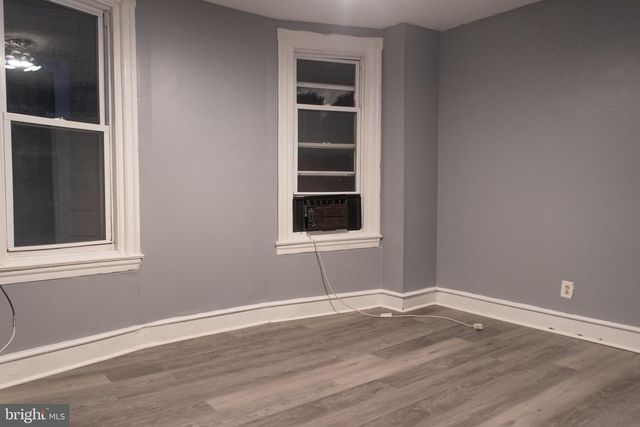 5841 N 12TH ST, Philadelphia, PA 19141