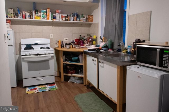 5841 N 12TH ST, Philadelphia, PA 19141