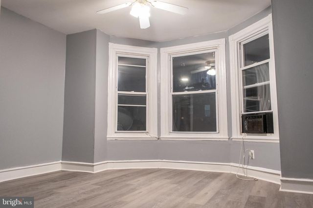 5841 N 12TH ST, Philadelphia, PA 19141