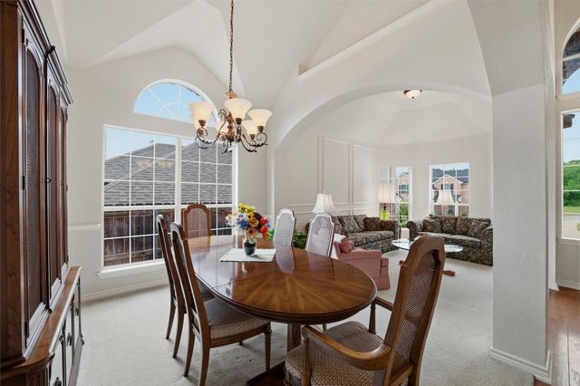 5800 Wester Way Drive, Arlington, TX 76013