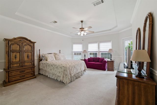 5800 Wester Way Drive, Arlington, TX 76013