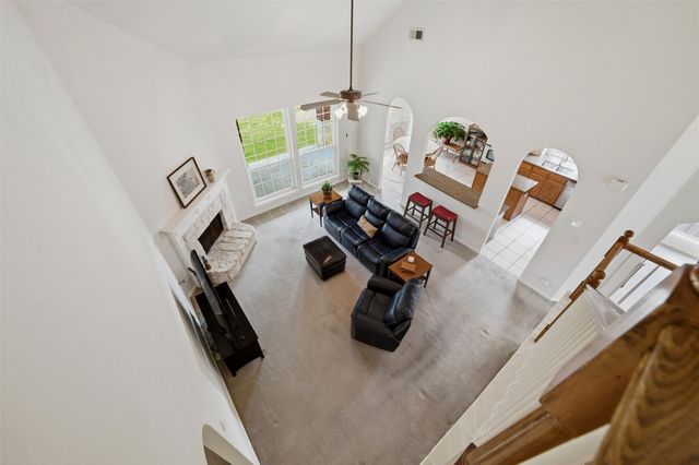 5800 Wester Way Drive, Arlington, TX 76013