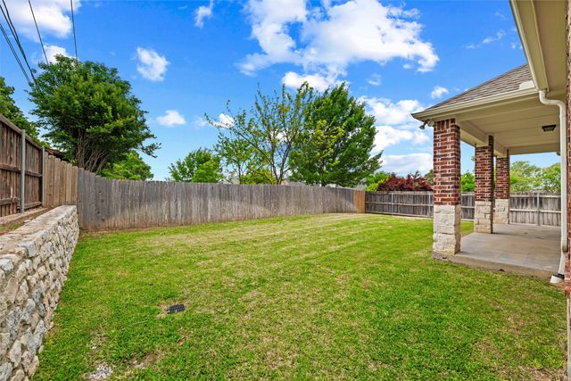 5800 Wester Way Drive, Arlington, TX 76013