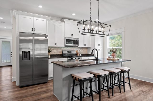 3767 Lee Pike, Soddy Daisy, TN 37379