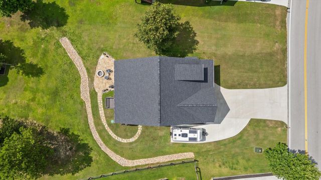 3767 Lee Pike, Soddy Daisy, TN 37379