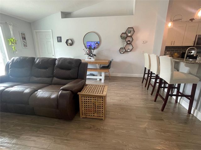 6714 ANDREA JANE LANE, Orlando, FL 32807