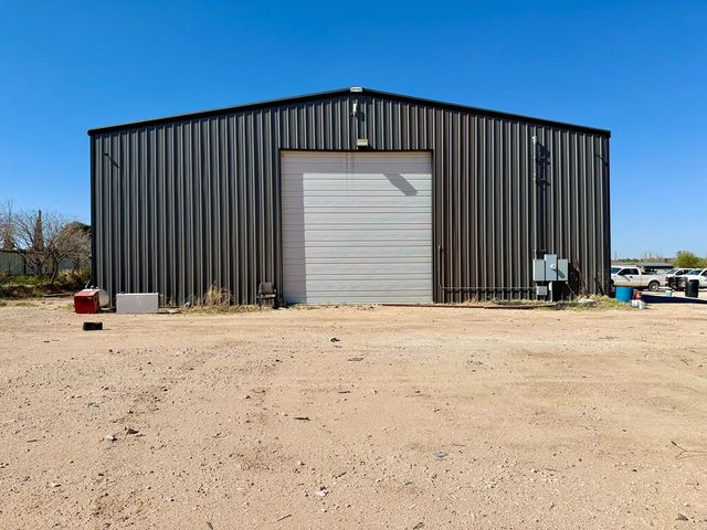 1905 W County Rd 137, Midland, TX 79706