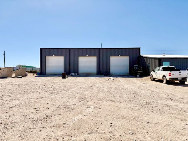 1905 W County Rd 137, Midland, TX 79706