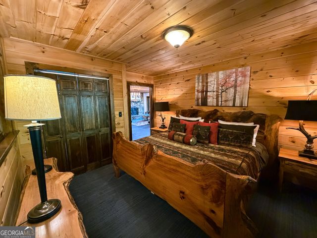 135 Bandit Lane, Blue Ridge, GA 30513